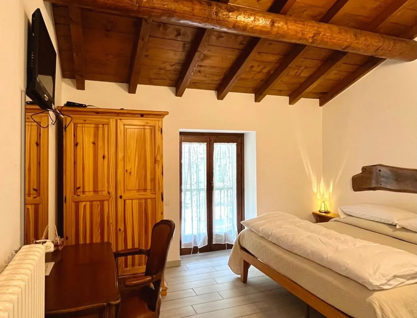 Agriturismo La Vecchia Chioderia Grandola ed Uniti Vakantieboerderij