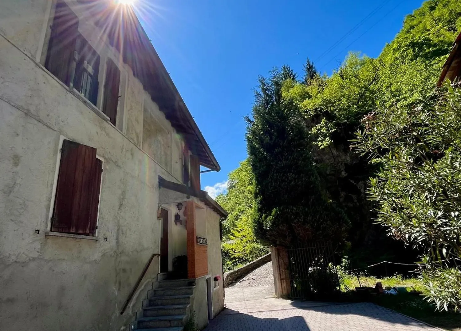 Farm stay Agriturismo La Vecchia Chioderia Villa Grandola ed Uniti Italy