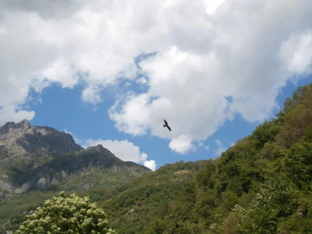 Agriturismo La Vecchia Chioderia Grandola ed Uniti 0*,  Italië