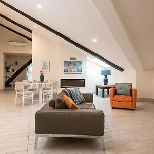  Appartement Les Maisons Italië