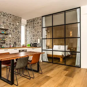Luxury Flat By Station / Unique View Milán